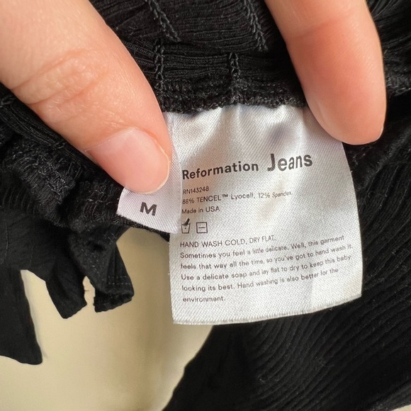 Reformation Tank Top size medium - Picture 3 of 4